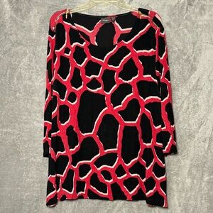 Travlers Chicos 3 Size  XL Shirt Top.Red Black Geometric Scoop Neck 3/4 Sleeve